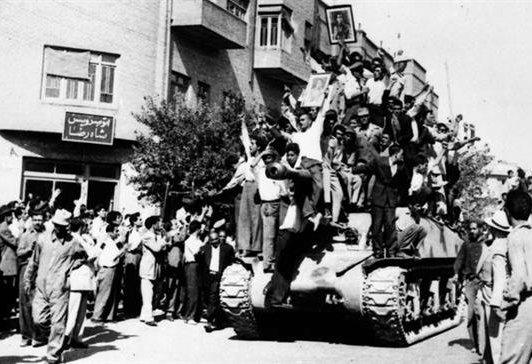 کودتاچیان در خیابان&zwnj;های تهران - 28 مرداد