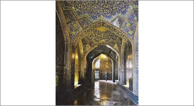 اصفهان مسیر ورود به شبستان در مسجد شیخ لطف&zwnj;الله