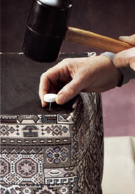 کوبیدن پایۀ زیر کف
