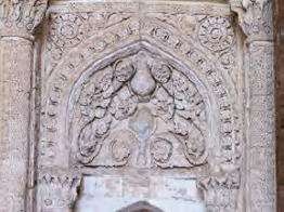 گچ&zwnj;بری محراب مسجد جامع نایین