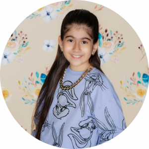 محیا میرزایی