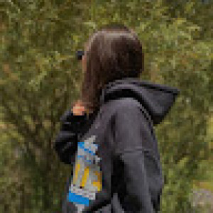 زهرا نوشادی