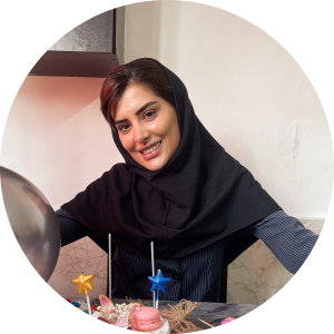 مهناز مقدمی