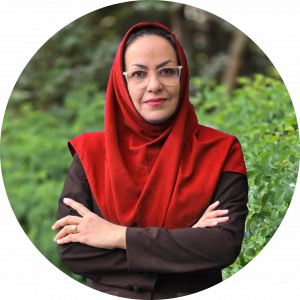 زهره حسینیان